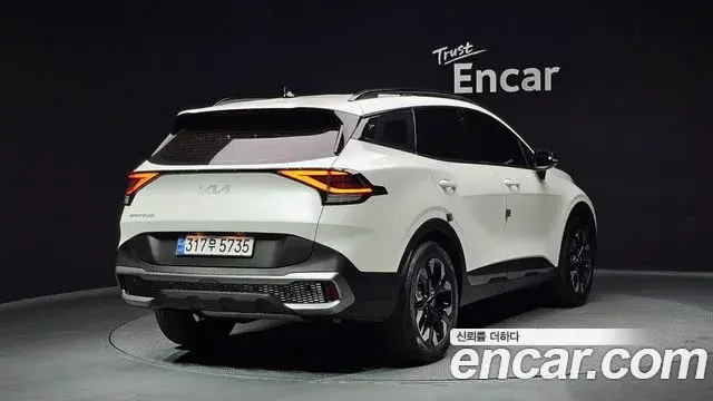 Kia Sportage 2022 — Photo 5/20