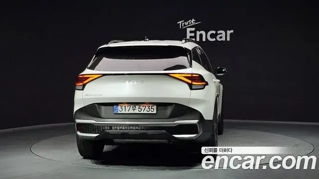 Kia Sportage 2022 — Photo 9/20
