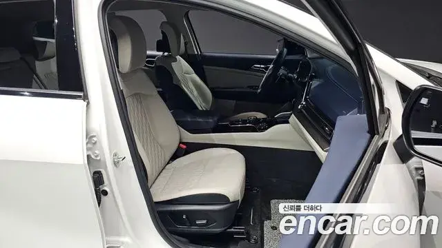 Kia Sportage 2022 — Photo 13/20