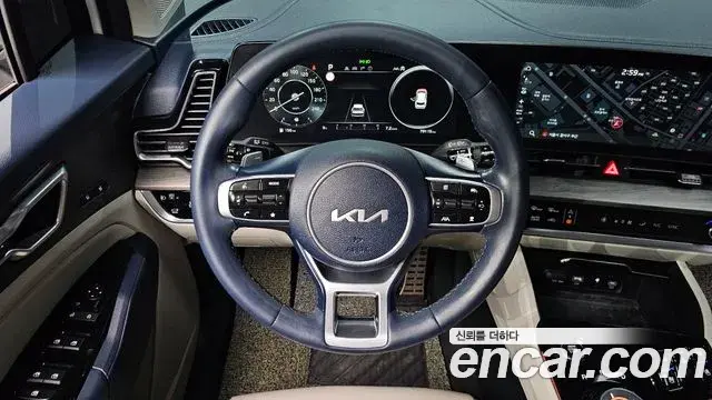 Kia Sportage 2022 — Photo 19/20