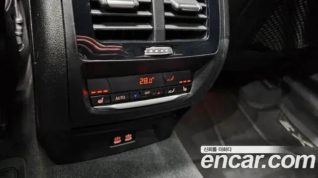 BMW X3 2021 — ფოტო 18/20