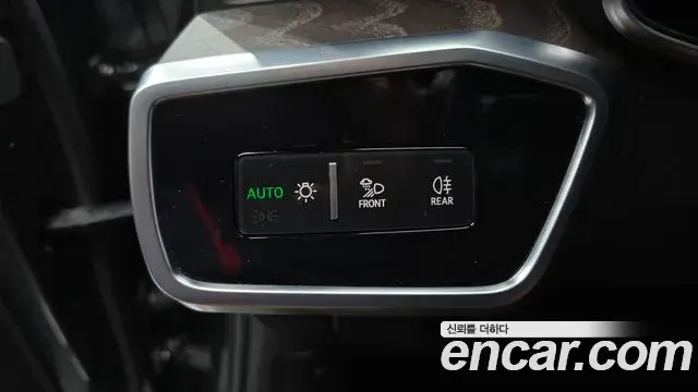 Audi A6 2021 — Фото 17/20