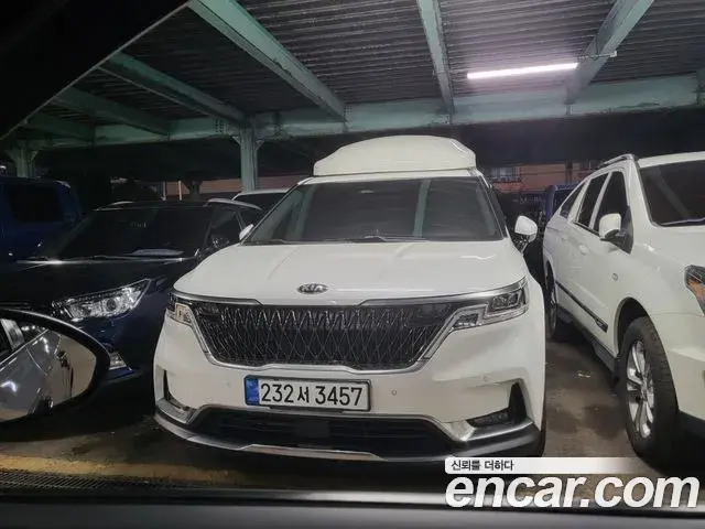 Kia Carnival 2020 — Photo 19/19