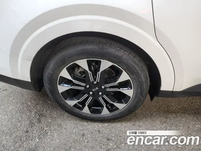 Kia Carnival 2020 — Photo 10/19