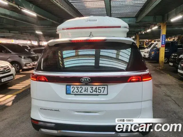 Kia Carnival 2020 — Photo 12/19