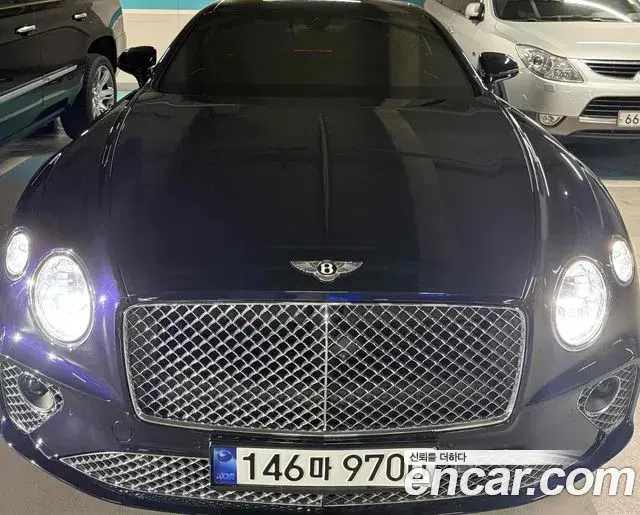 Bentley Continental GT 2020 — Photo 2/14