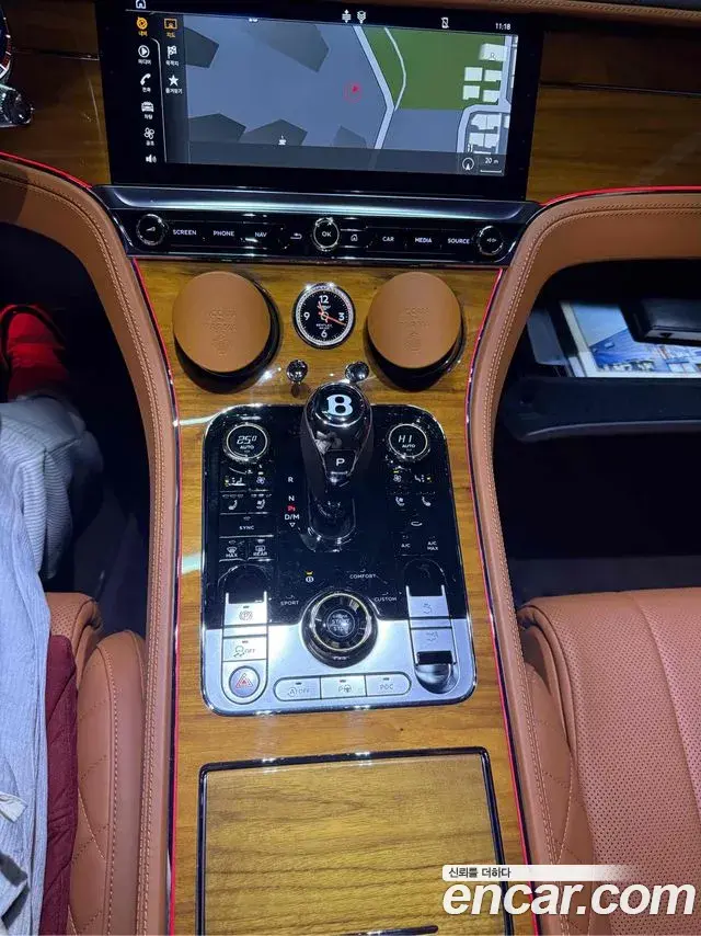 Bentley Continental GT 2020 — Photo 3/14