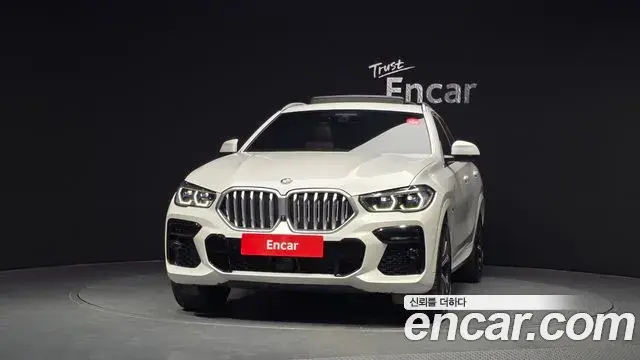 BMW X6 2022 — Фото 3/20