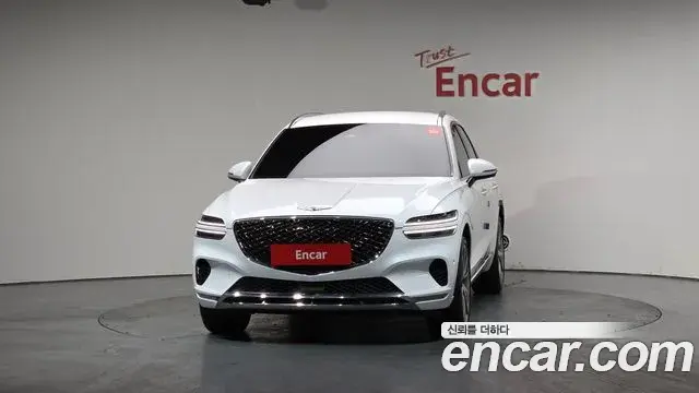 Genesis GV70 2023 — Şəkil 9/20