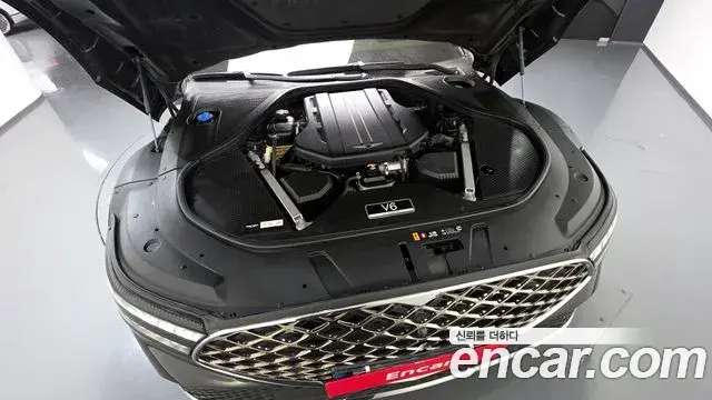 Genesis G90 2023 — Photo 9/20