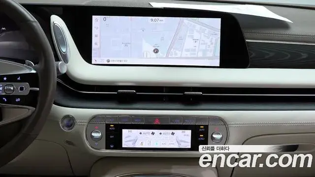 Genesis G90 2023 — Photo 12/20