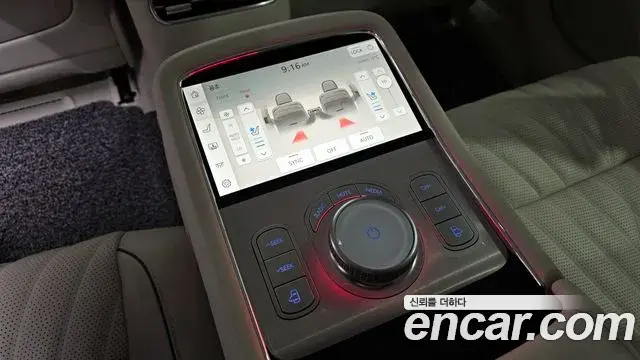 Genesis G90 2023 — Photo 14/20