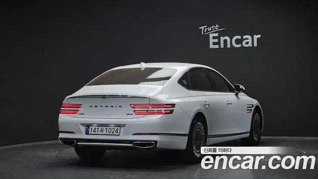 Genesis G80 2023 — Şəkil 13/20