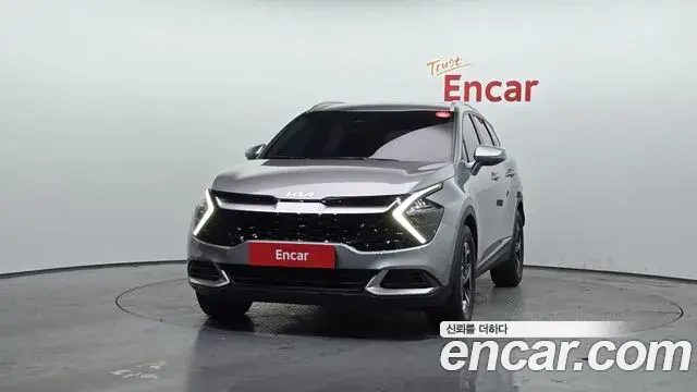 Kia Sportage 2021 — Фото 3/20