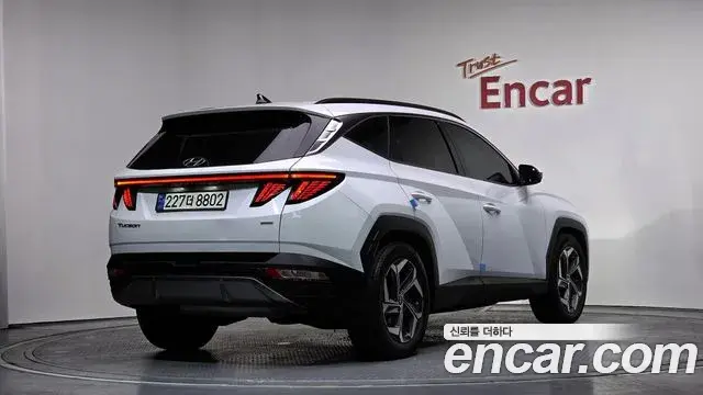 Hyundai Tucson Hybrid 2021 — Photo 6/20