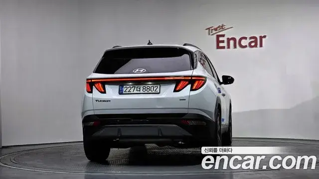 Hyundai Tucson Hybrid 2021 — Photo 3/20