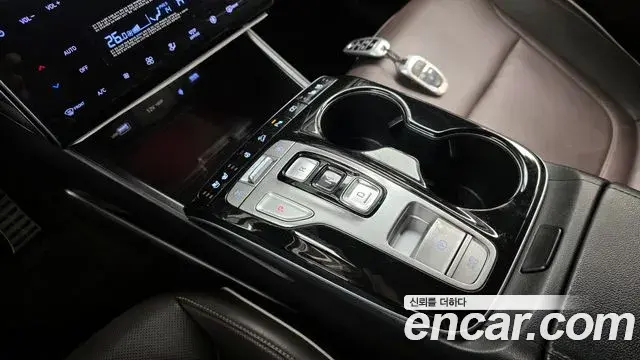 Hyundai Tucson Hybrid 2021 — Photo 15/20
