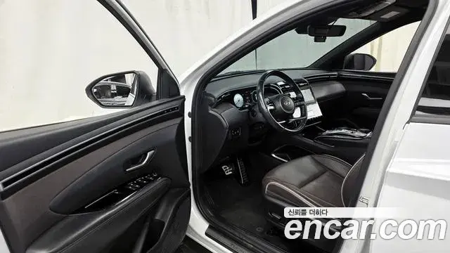 Hyundai Tucson Hybrid 2021 — Photo 19/20