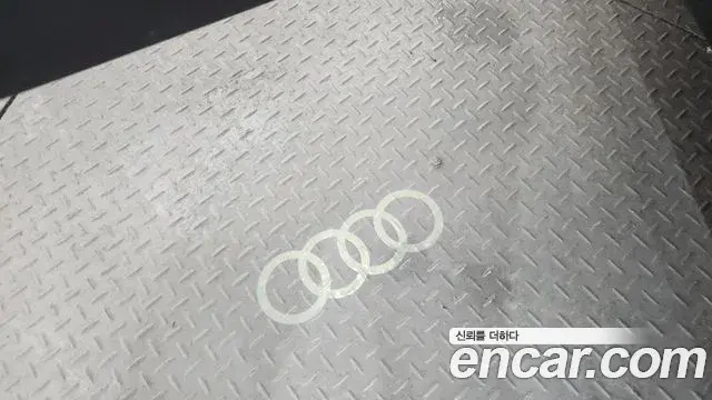Audi A6 2023 — ფოტო 8/20