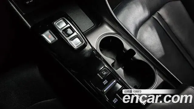 Hyundai Sonata Hybrid 2022 — Şəkil 7/20