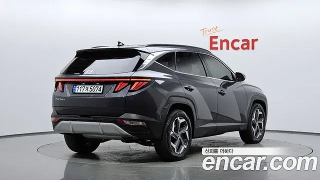 Hyundai Tucson Hybrid 2021 — ფოტო 6/20