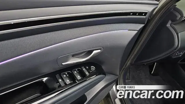 Hyundai Tucson Hybrid 2021 — ფოტო 2/20