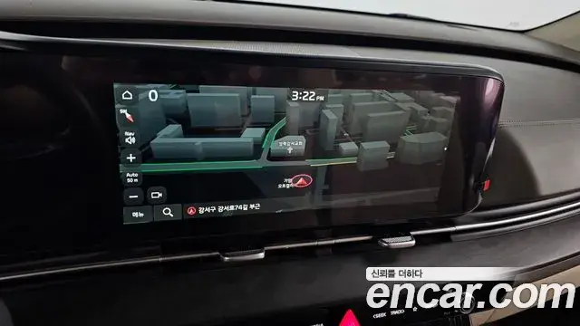 Kia Carnival 2021 — Şəkil 18/20