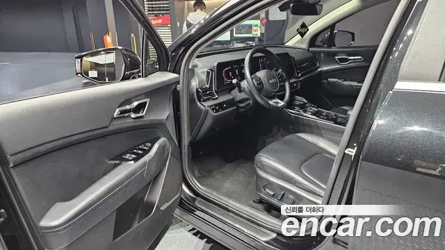 Kia Sportage 2021 — Фото 11/20