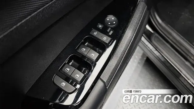 Kia Sportage 2021 — Фото 16/20