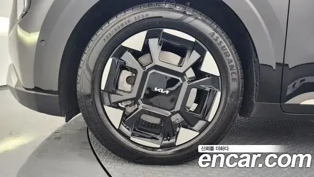 Kia Carnival 2025 — Photo 13/20