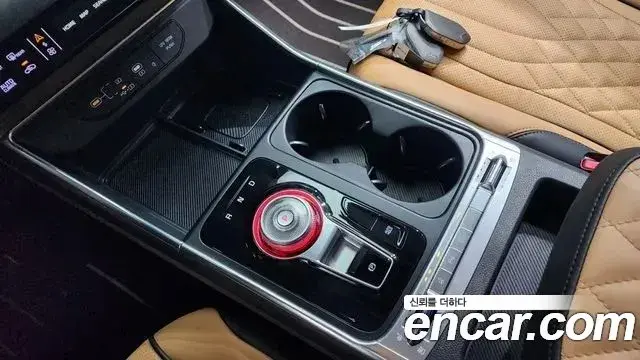 Kia Carnival 2025 — Photo 11/20