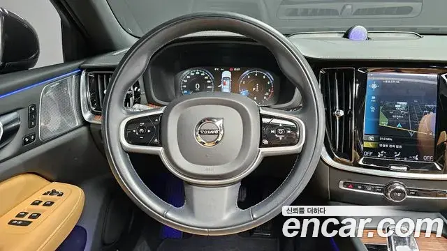Volvo S60 2022 — ფოტო 20/20