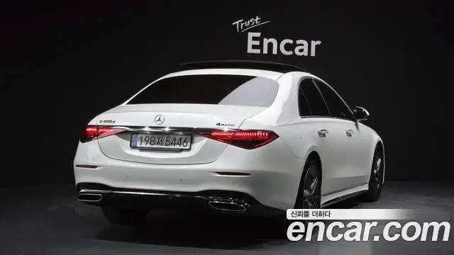 Mercedes-Benz S-Class 2022 — ფოტო 15/20