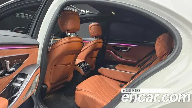 Mercedes-Benz S-Class 2022 — ფოტო 13/20