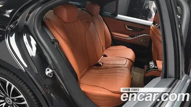 Mercedes-Benz S-Class 2022 — Фото 12/20