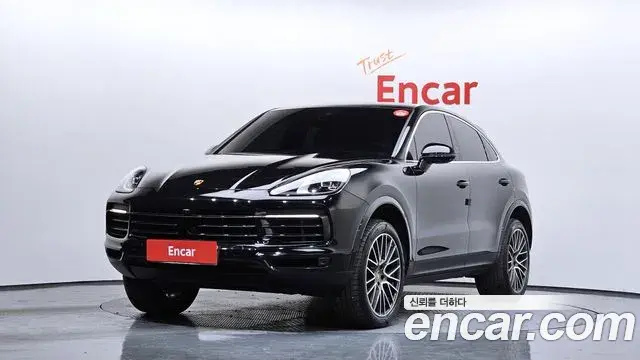 Porsche Cayenne 2022 — Photo 13/20