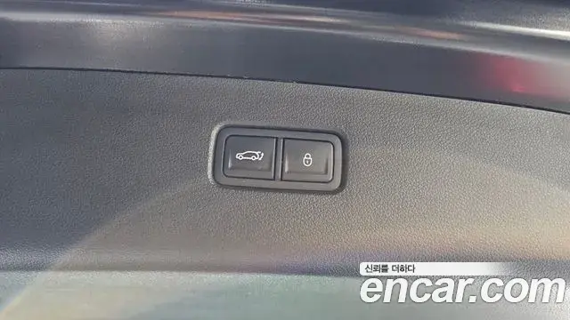 Genesis GV80 2025 — Photo 15/20