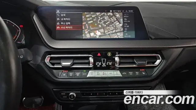 BMW 1 Series 2021 — ფოტო 14/20