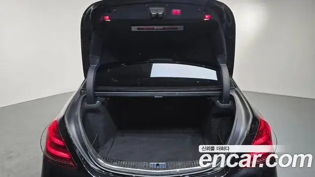 Mercedes-Benz S-Class 2020 — ფოტო 20/20