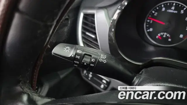 Kia Seltos 2021 — ფოტო 5/20