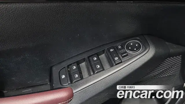 Kia Seltos 2021 — ფოტო 9/20