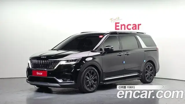 Kia Carnival 2021 — ფოტო 4/20