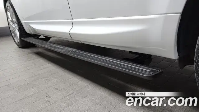 Land Rover Range Rover Sport 2018 — ფოტო 17/20