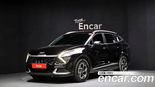 Kia Sportage 2022 — Фото 1/20