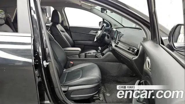 Kia Sportage 2022 — Фото 11/20
