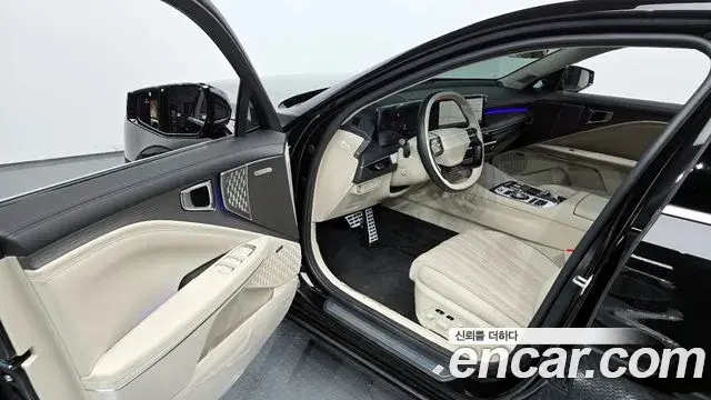 Kia K8 2025 — Şəkil 10/20