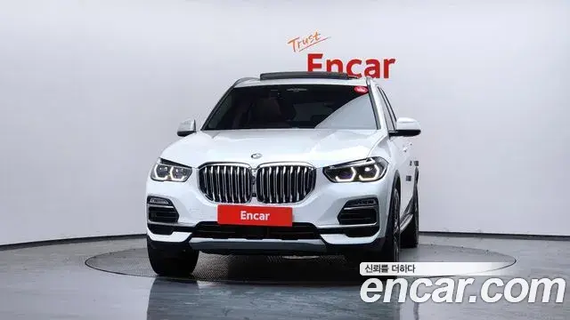 BMW X5 2021 — ფოტო 12/20
