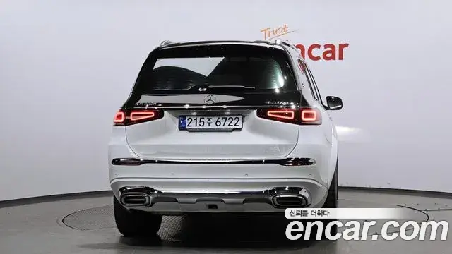 Mercedes-Benz GLS-Class 2022 — ფოტო 8/20