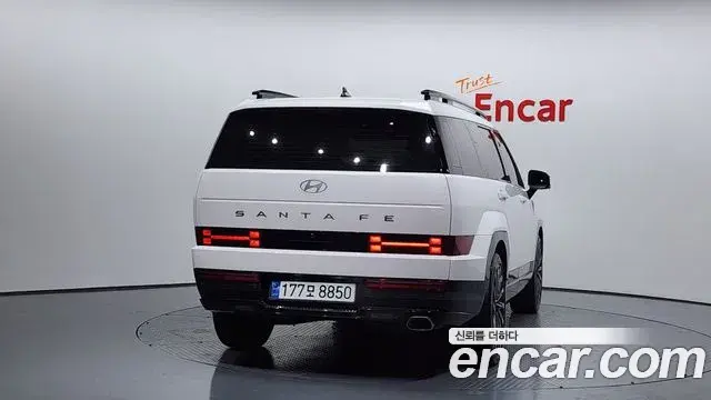 Hyundai Santa Fe 2024 — Şəkil 18/20