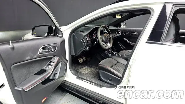 Mercedes-Benz GLA-Class 2018 — ფოტო 3/20